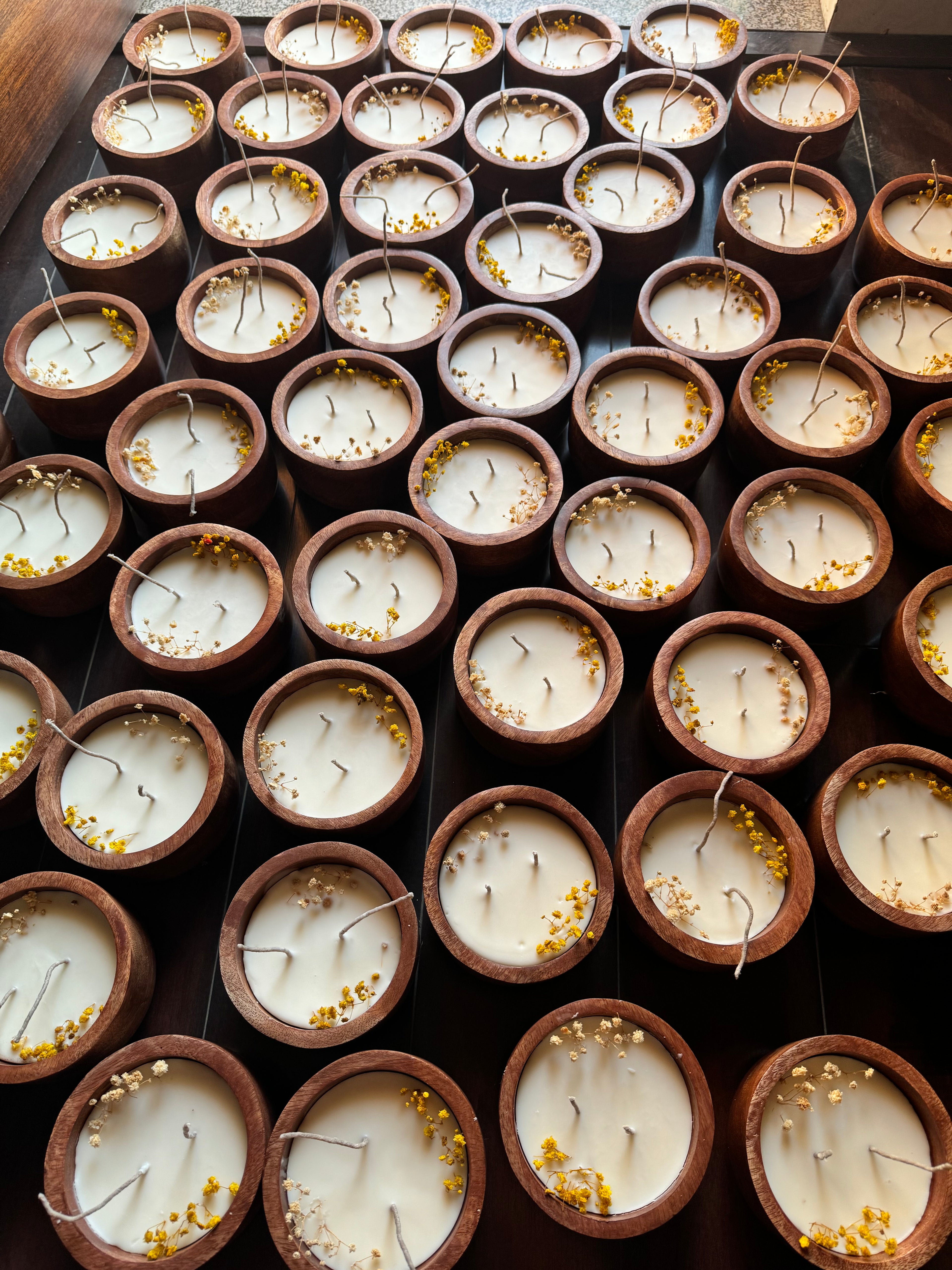 BLOSSOM WOODEN CANDLE