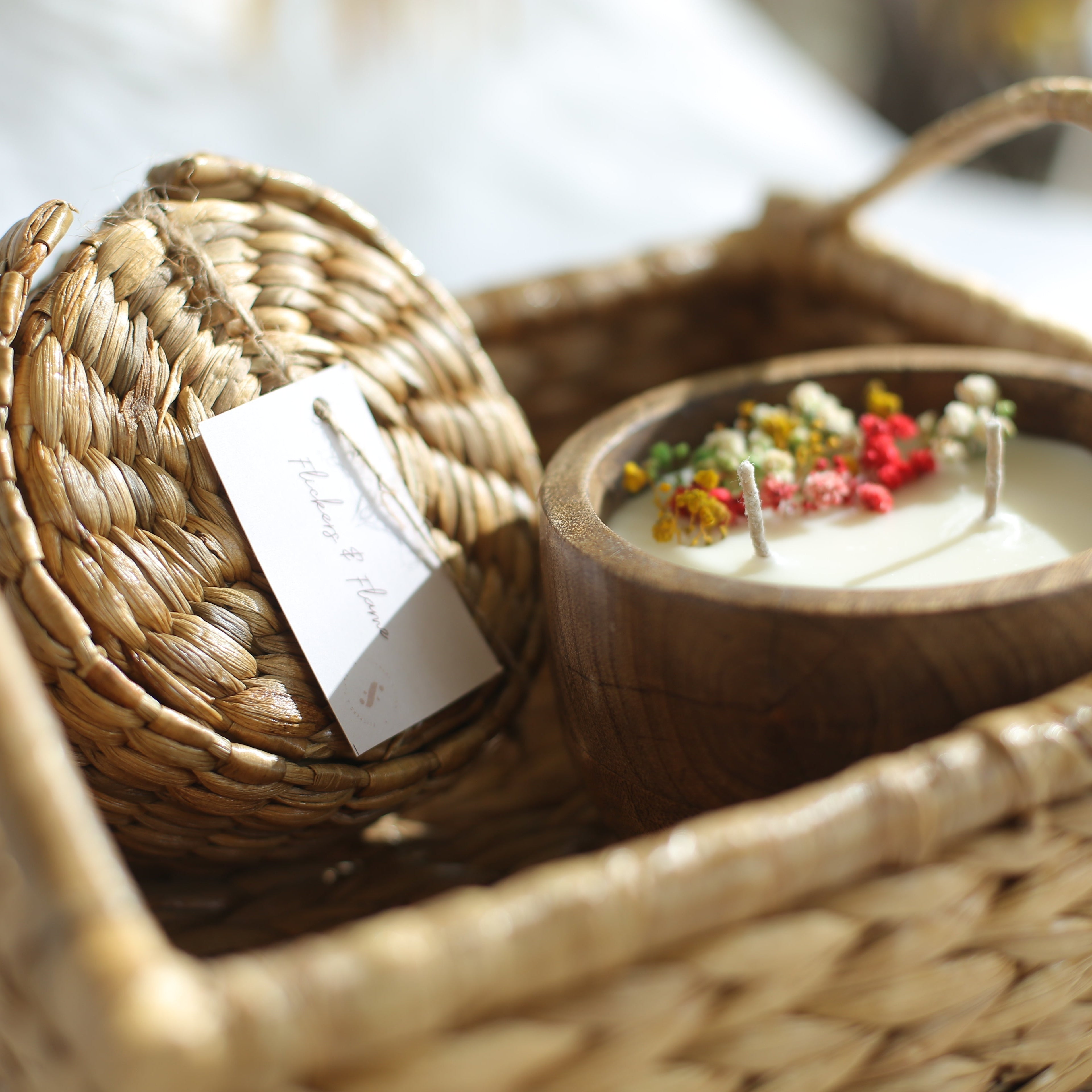 FESTIVE GLOW GIFT HAMPER