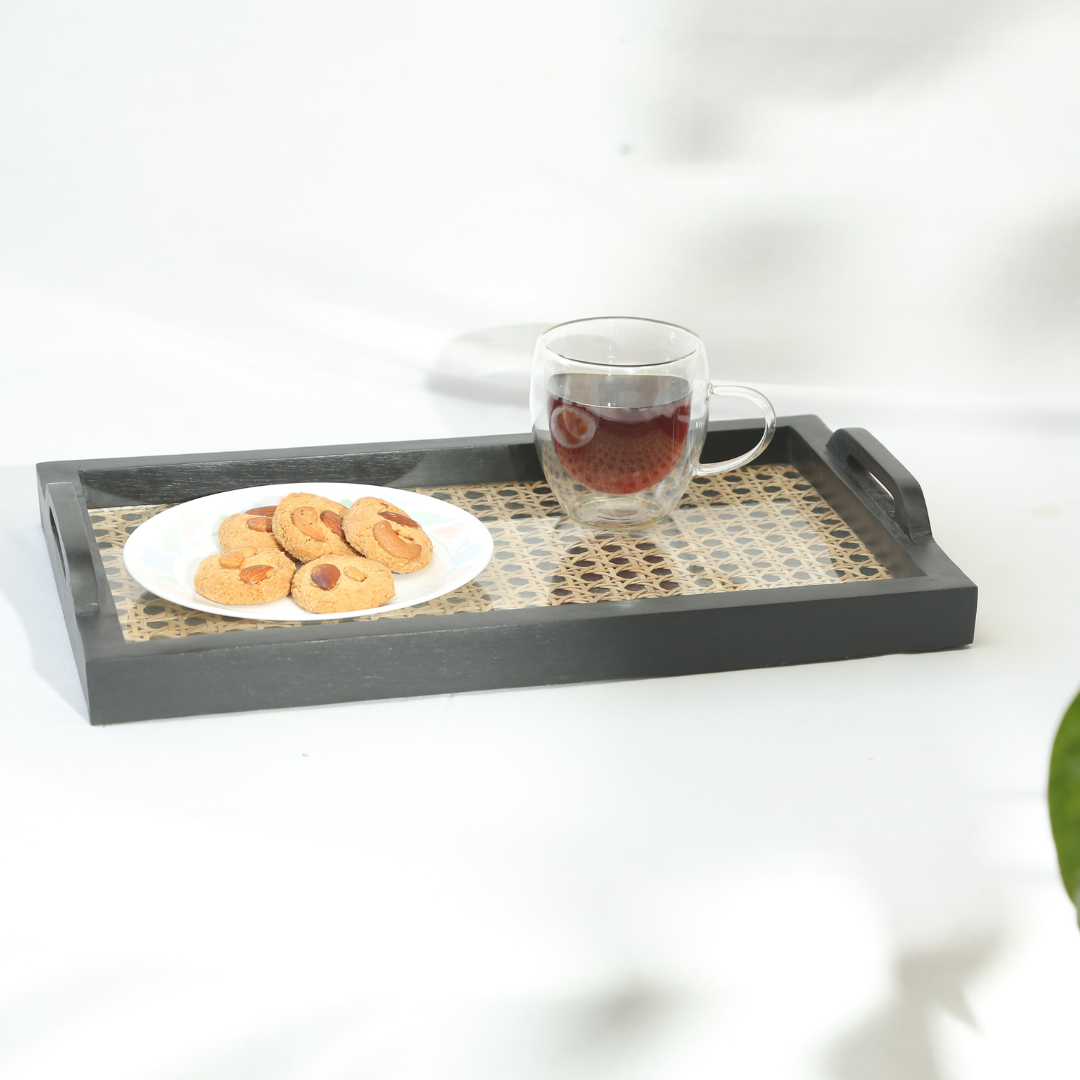 AMORE RATTAN TRAY (CHARCOAL)