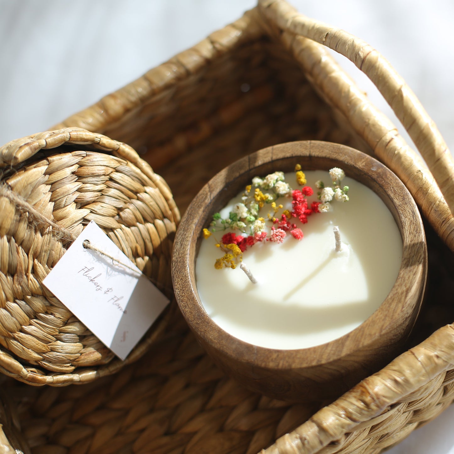 BLOSSOM WOODEN CANDLE