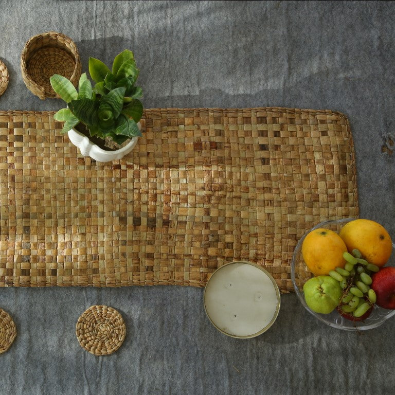 TABLE RUNNER