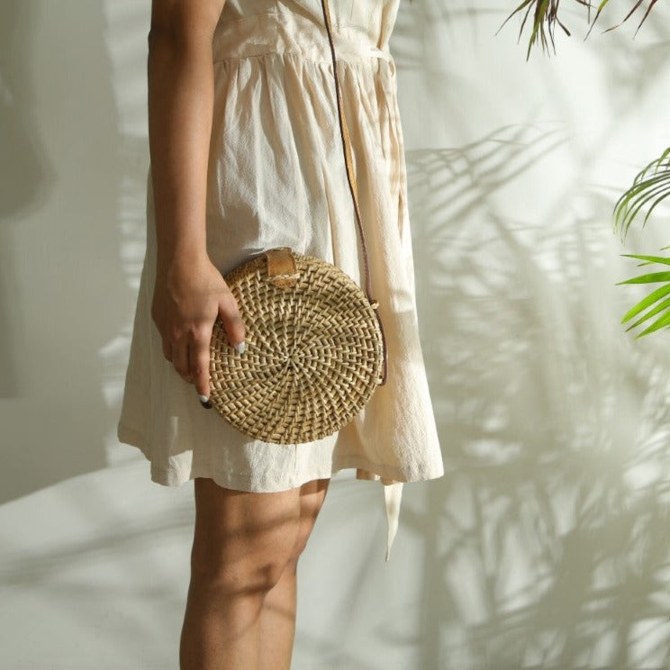 NATURAL CANE SLING BAG