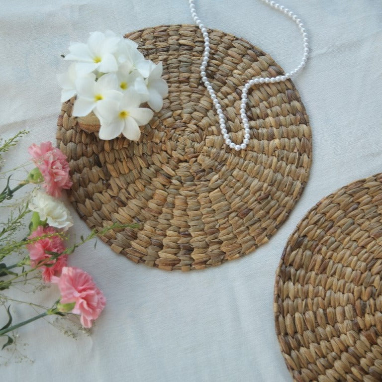 ROUND PLACEMENT MATS