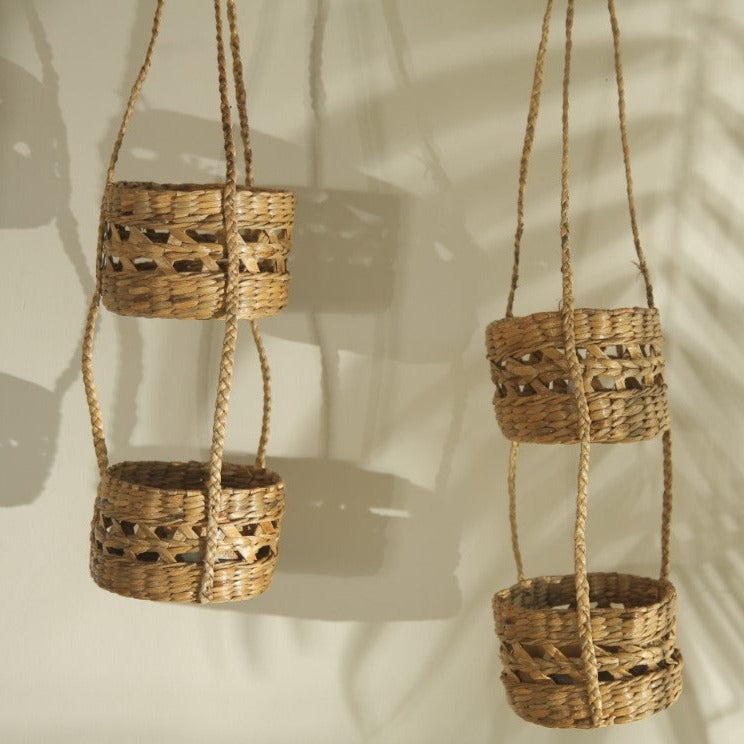 HANGING PLANTER