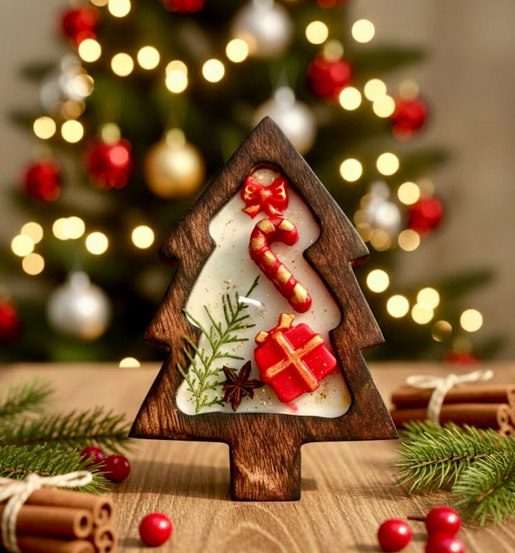 CHRISTMAS TREE CANDLE