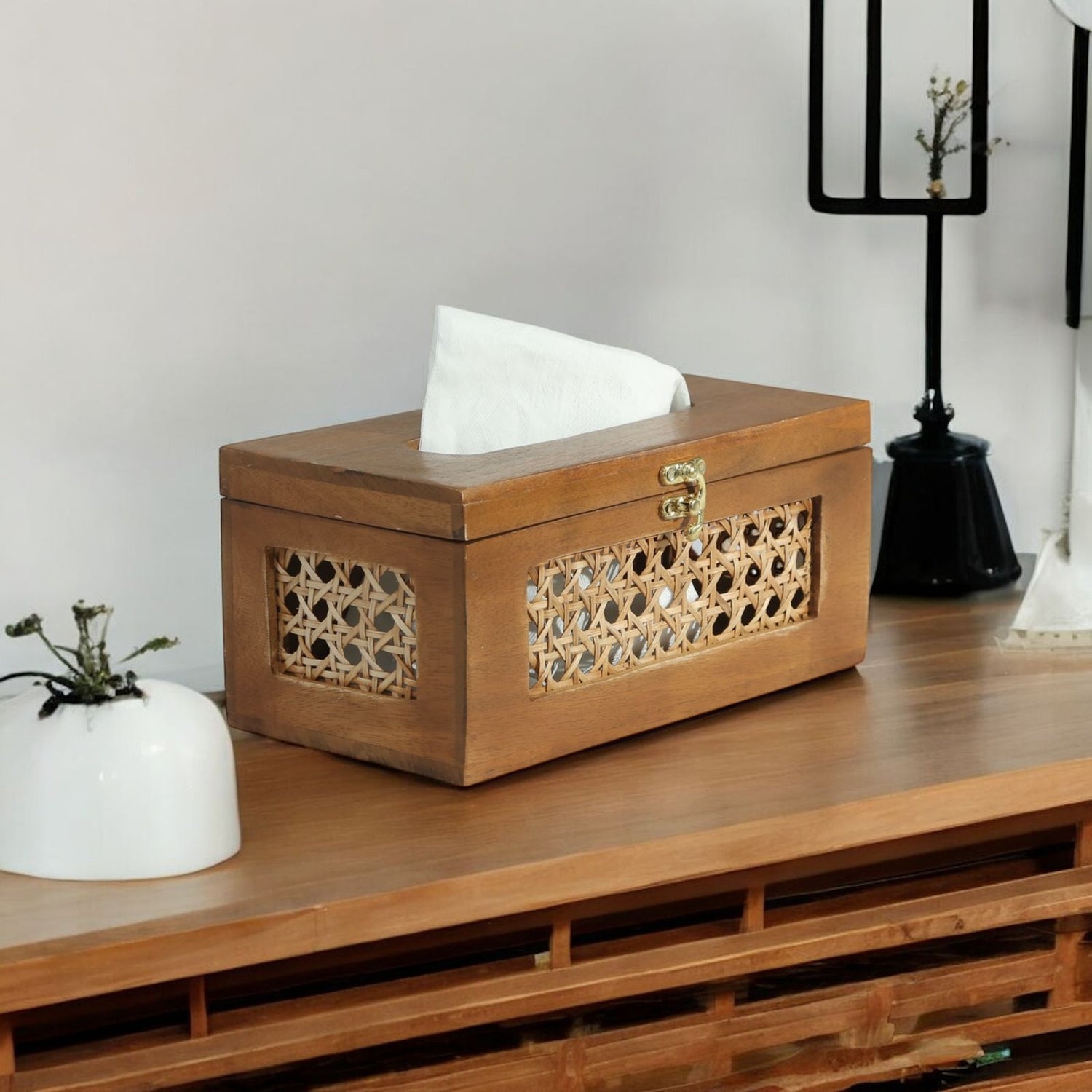 RATTAN TISSUE BOX
