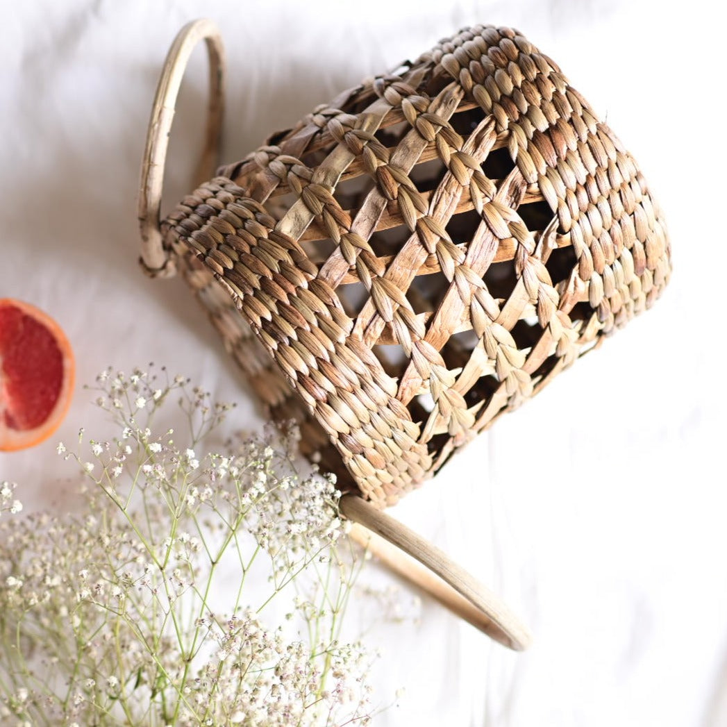 MEADOW CANE BASKET