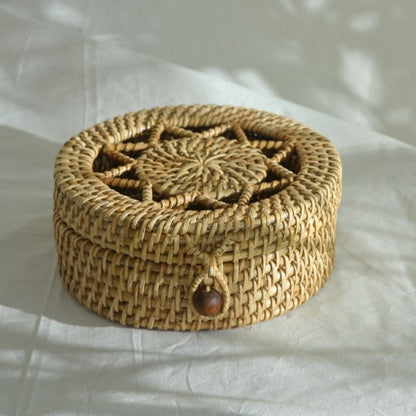 STARRY CIRCULAR BOX