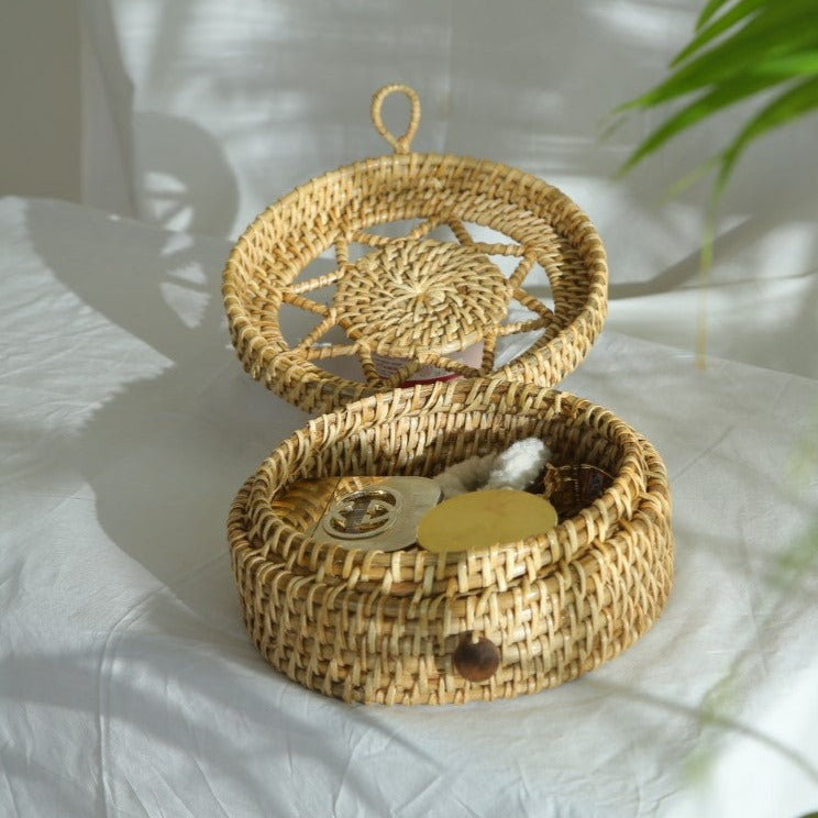 STARRY CIRCULAR BOX